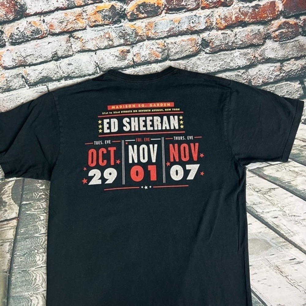 ED SHEERAN Black Band Pop Madison Square Garden Adult Sz. L - Picture 8 of 9